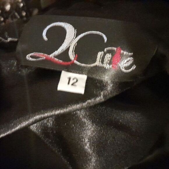 Black & Gold beaded dress - Picture 5 of 5